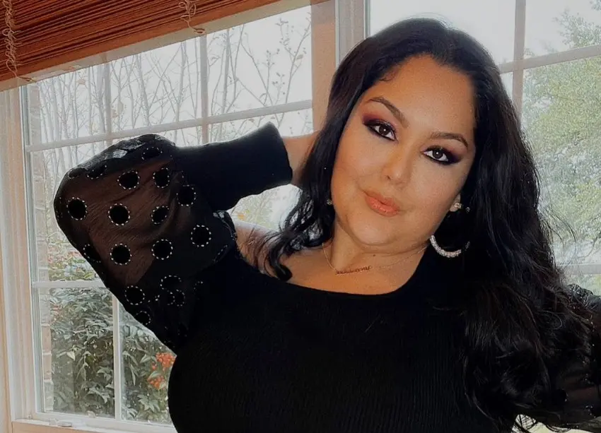 Actualmente, Wendolee Ayala tiene 44 a&ntilde;os y vive en Austin, Texas. Recientemente, reapareci&oacute; en la televisi&oacute;n mexicana para informar el fallecimiento de H&eacute;ctor Zamorano, amigo y compa&ntilde;ero de 'La Academia'.