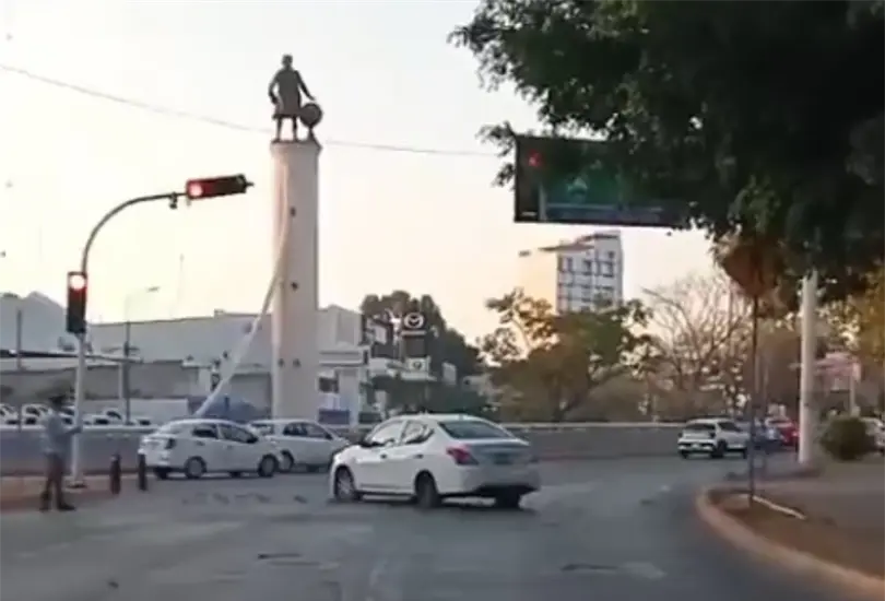 El estruendo de los disparos sorprendi&oacute; a automovilistas y peatones, quienes buscaron resguardo inmediato ante el riesgo.