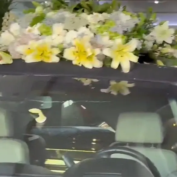 Ata&uacute;d dorado: Difunden videos del traslado de los restos de "El Mencho" a pante&oacute;n en Zapopan