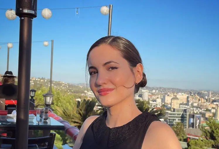 En 2009 dio el salto a Hollywood con 'La nueva hija', producción estadounidense en la que compartió créditos con Kevin Costner y asumió uno de los papeles centrales de la historia.