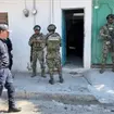 Casa en Ecatepec ocultaba uniformes falsos del Ej&eacute;rcito, Marina y polic&iacute;as que eran vendidos a criminales