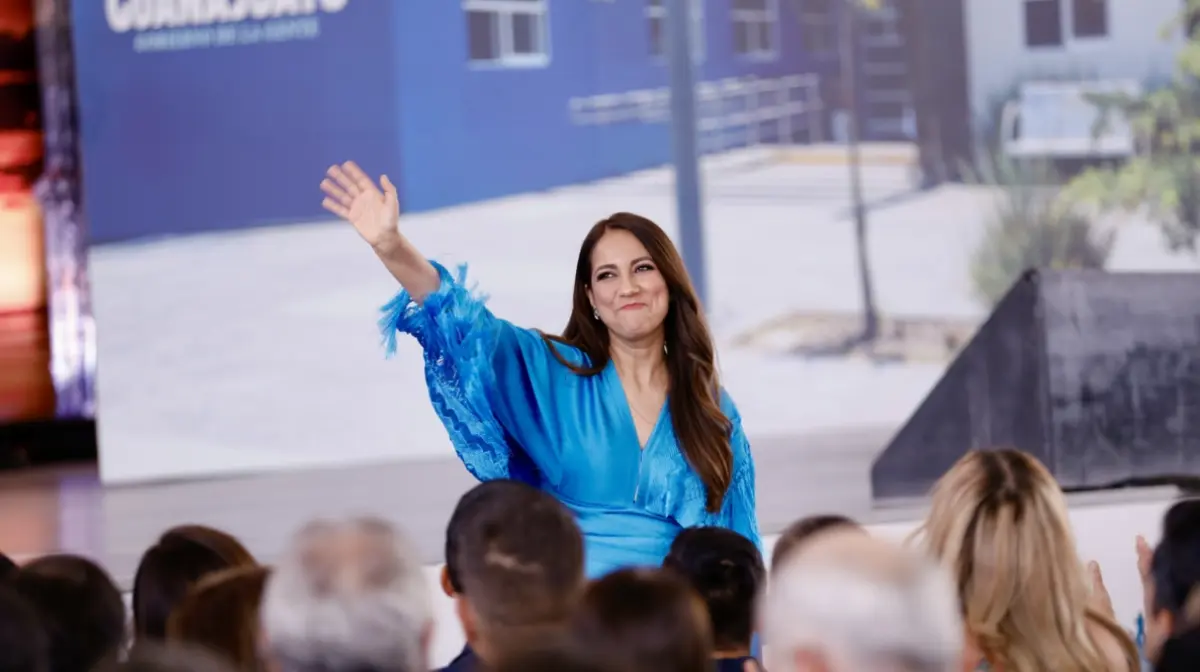  La gobernadora defendió el Acueducto Solís y reafirmó que el acceso al agua será garantizado para todos. 