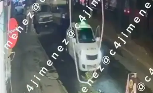 Polic&iacute;as de CDMX son investigados por mover taxi con dos cad&aacute;veres de Azcapotzalco a Naucalpan