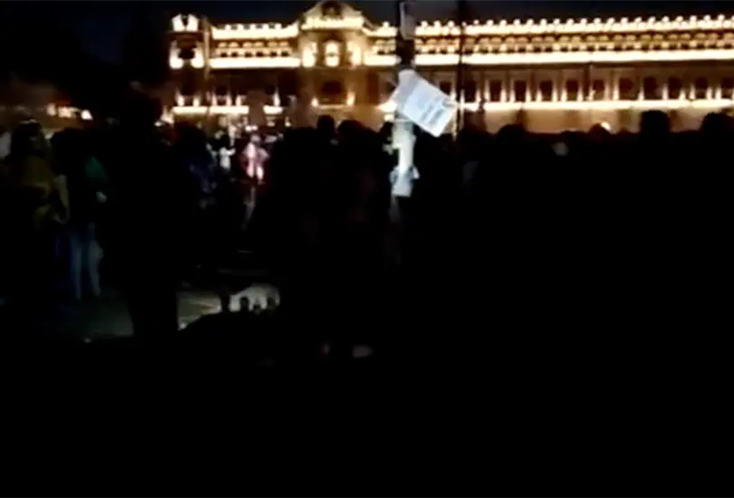 As&iacute; se vive la marcha por el D&iacute;a Internacional de la Mujer en la Ciudad de M&eacute;xico.