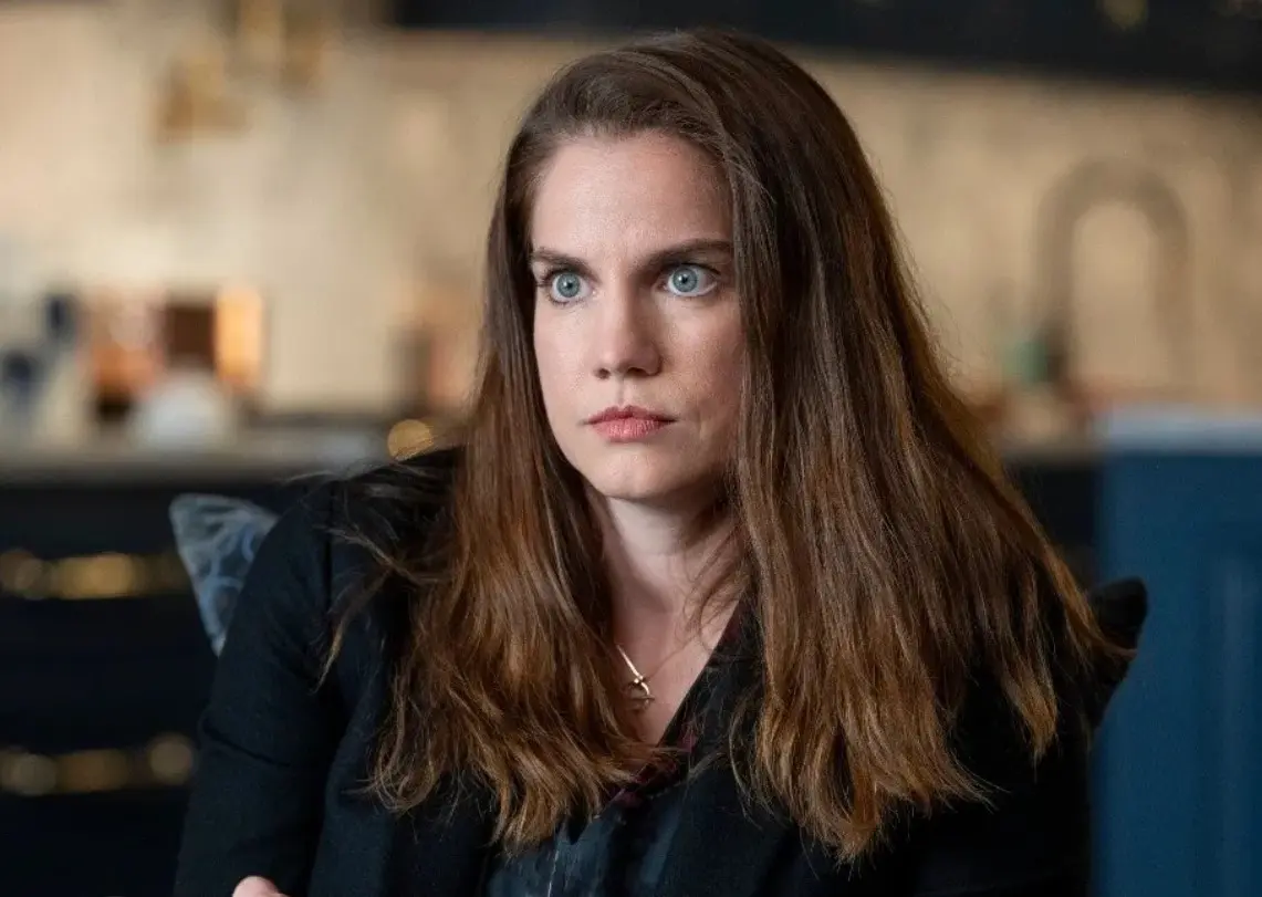 Ese mismo año apareció en la película de terror 'They/Them', demostrando su versatilidad al participar en distintos géneros cinematográficos.