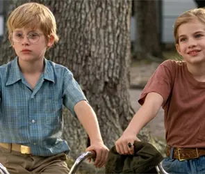 Qu&eacute; fue de Anna Chlumsky, protagonista de Mi primer beso