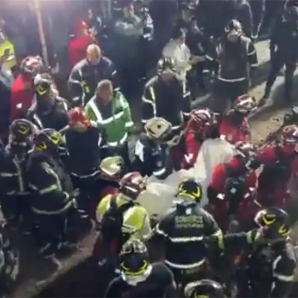 Recuperan cuerpo de segundo trabajador de entre los escombros del edificio de San Antonio Abad