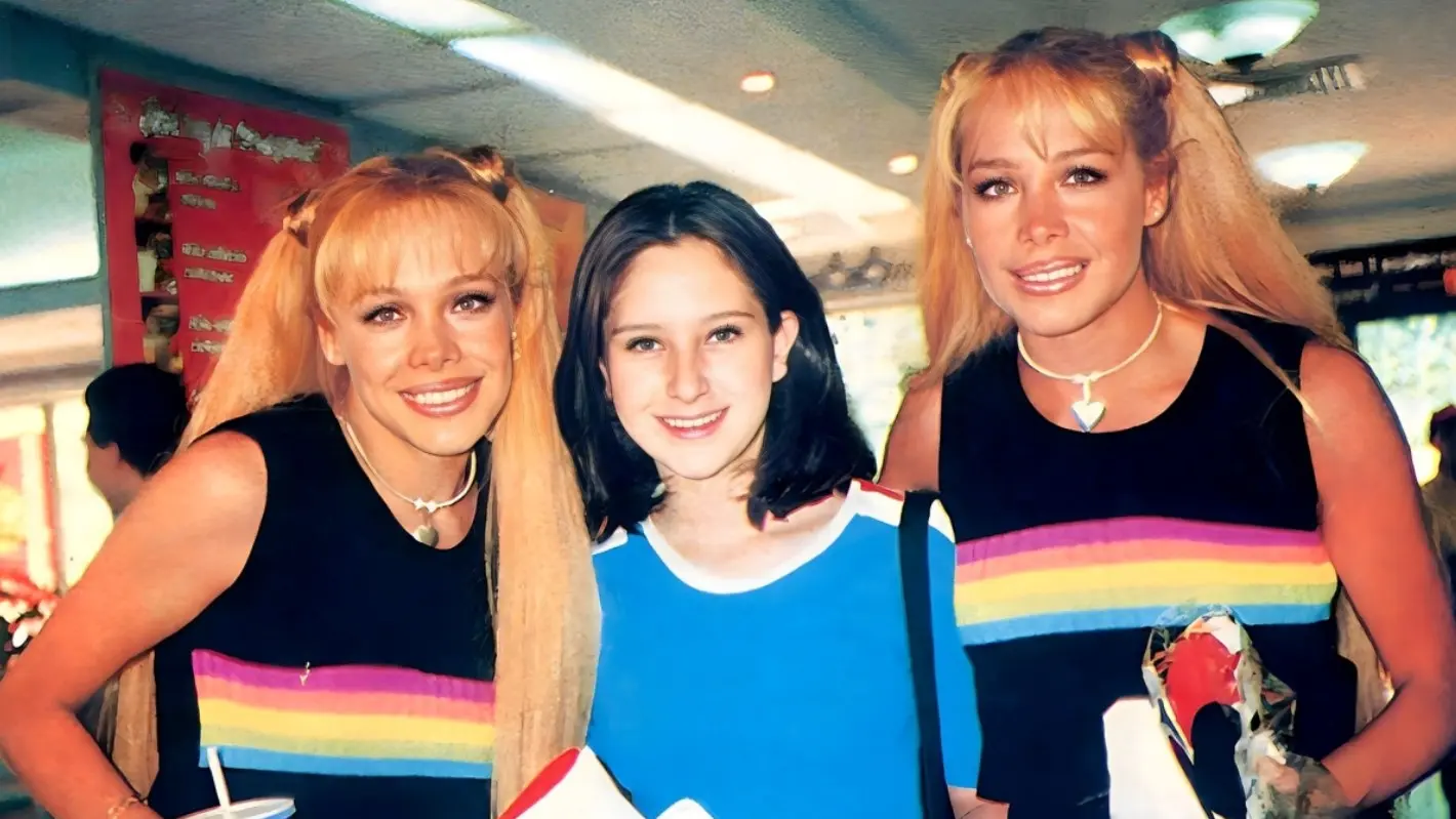 Sin embargo, en el año 2000 decidieron cerrar ese capítulo de su vida y poner fin a su trayectoria dentro del mundo del espectáculo. Sin embargo, en el año 2000 decidieron cerrar ese capítulo de su vida y poner fin a su trayectoria dentro del mundo del espectáculo.