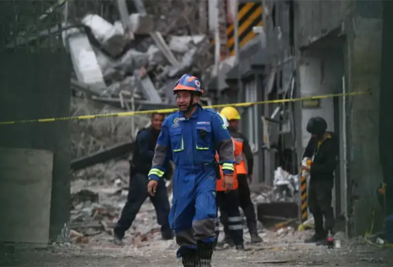 Luis &Aacute;ngel Mej&iacute;a, Iv&aacute;n Montiel y Marcelino Moreno murieron en el derrumbe de San Antonio Abad en CDMX.