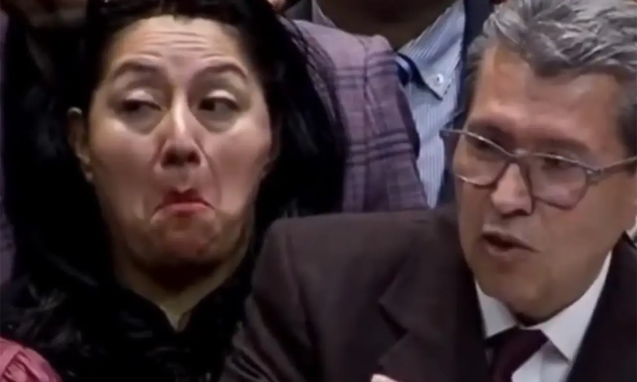  Las expresiones faciales de la legisladora contrastaron con el tono conciliador del discurso pronunciado en tribuna. 