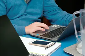 Declaraci&oacute;n Anual 2026: &iquest;C&oacute;mo utilizar el Simulador del SAT y qu&eacute; hacer si tienes saldo a favor?