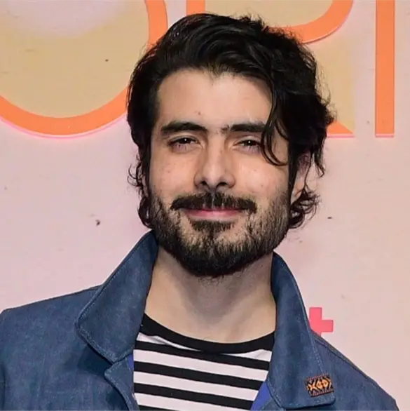 José Ángel Bichir es dado de alta tras caer de un tercer piso en la Narvarte: "Estoy muy mal" José Ángel Bichir es dado de alta tras caer de un tercer piso en la Narvarte: "Estoy muy mal"