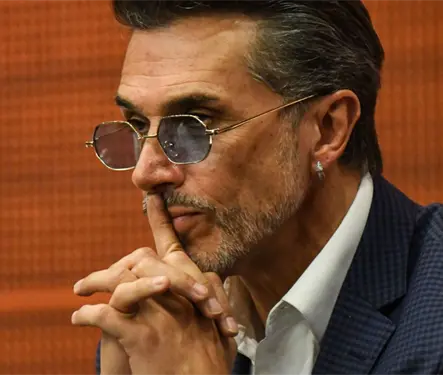 Tras fallido paso por La Casa de los Famosos, Sergio Mayer pide que lo dejen volver a la C&aacute;mara de Diputados