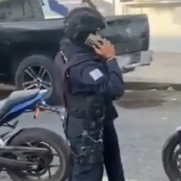 Ataque en preparatoria de Michoac&aacute;n deja dos maestras muertas; detienen a estudiante