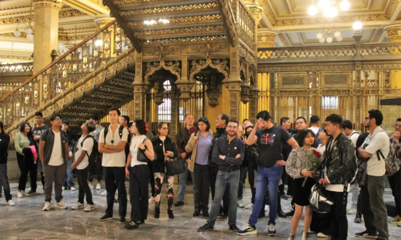  Esta edición busca demostrar que los recintos históricos también pueden vibrar al compás de sonidos populares. 