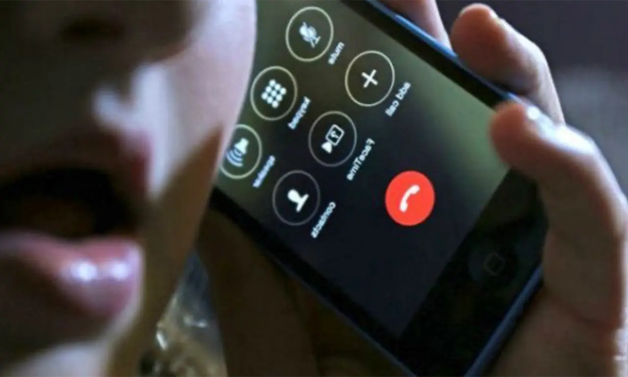  Mujer descubre infidelidad y le exige 300 mil pesos a la amante de su esposo tras encontrar video íntimo 