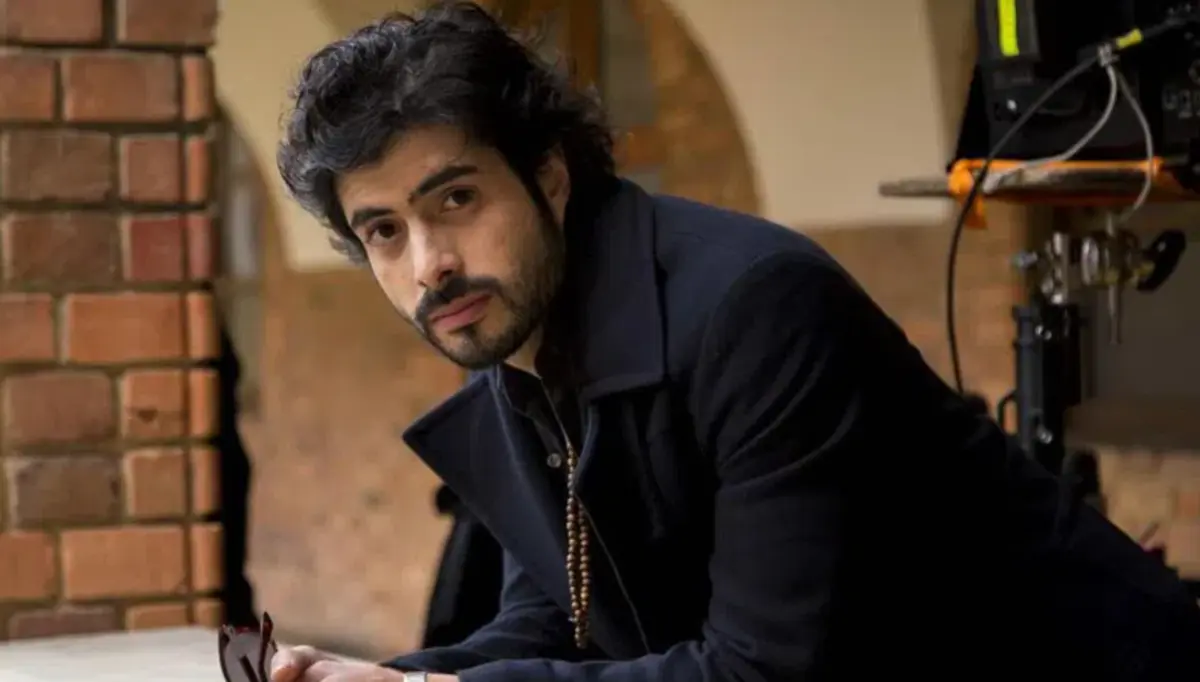  Filtran primeras fotos de José Ángel Bichir tras caer de un tercer piso en la Narvarte. 