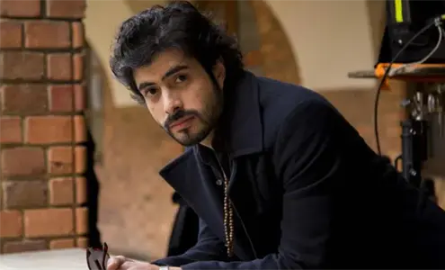 Jos&eacute; &Aacute;ngel Bichir reaparece tras caer de un tercer piso en la Narvarte; as&iacute; luce 