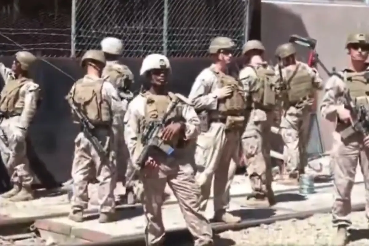  Ocho militares estadounidenses fueron captados dentro de México mientras realizaban trabajos en el cerco fronterizo. 