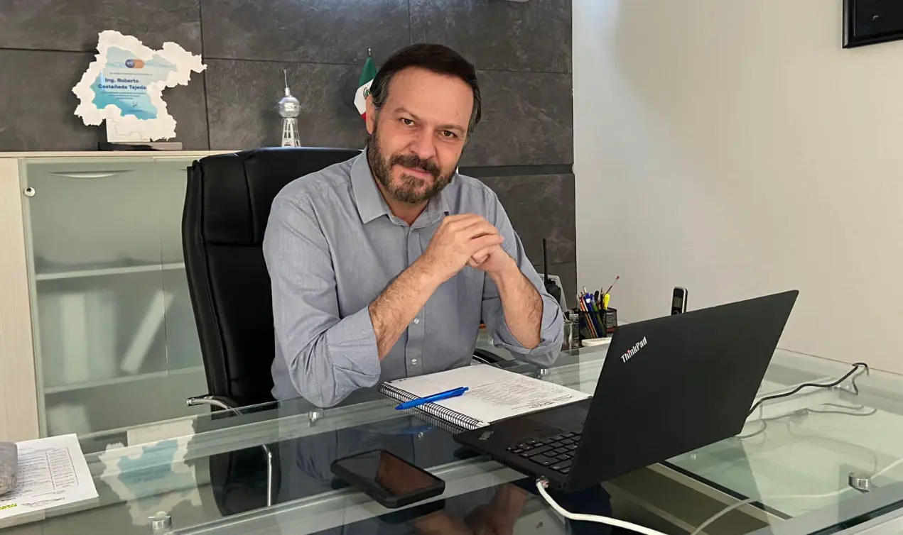  El funcionario fue asesinado a balazos mientras se dirigía a su trabajo. 