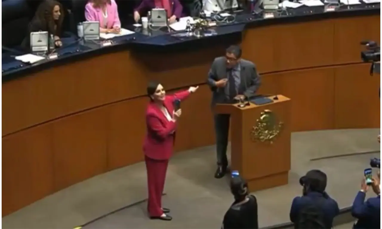  “¡Narco!” vs “¡Demuéstramelo!”: Lilly Téllez y Saúl Monreal se gritonean en el Senado por el Plan B
 