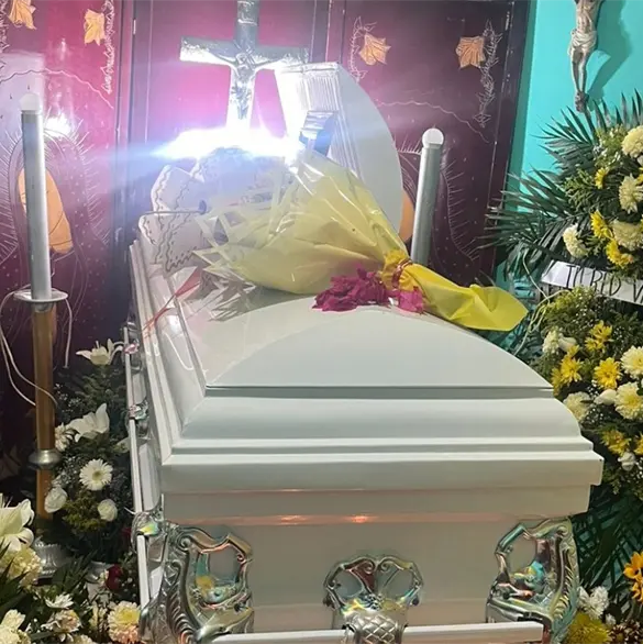 Sherlyn, estudiante de secundaria, muere en playa de Coatzacoalcos tras salir sin autorizaci&oacute;n de la escuela