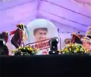 Baile de alumnos de Bachilleres causa pol&eacute;mica tras recrear asesinatos de alcaldes en Michoac&aacute;n