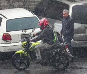 Montachoques evolucionan en CDMX: ahora usan motos para estafar m&aacute;s r&aacute;pido