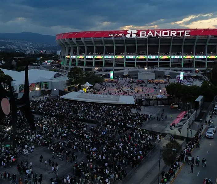 Tragedia en el Azteca: Cronolog&iacute;a de la muerte del aficionado en la reinauguraci&oacute;n del Coloso