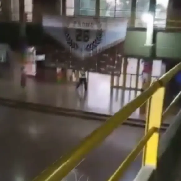 Se re&iacute;a y dec&iacute;a que quer&iacute;a matar a todos: alumno entra con escopeta a la escuela y asesina a compa&ntilde;ero