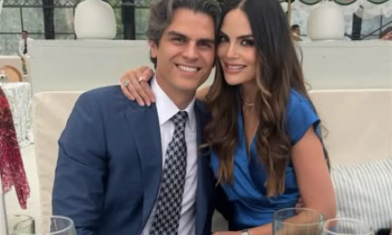  La controversia comenzó cuando se difundieron imágenes de un viaje a Japón, donde el diputado asistió al Gran Premio de Fórmula 1 en Suzuka. 