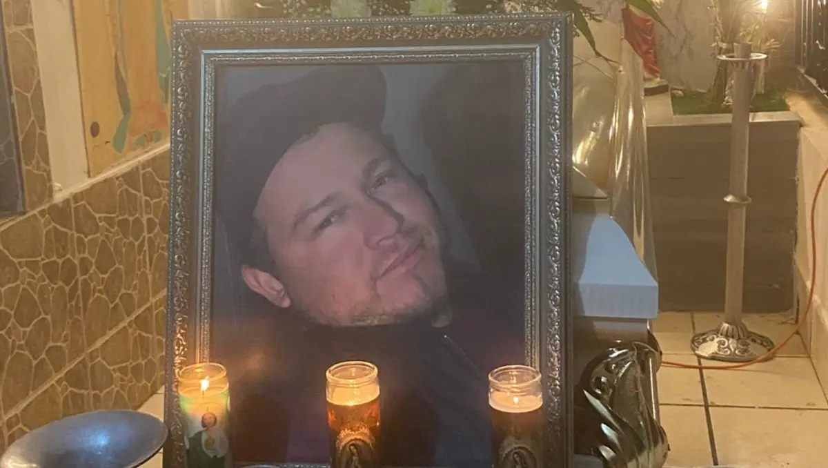 X: @elalbertomedina.