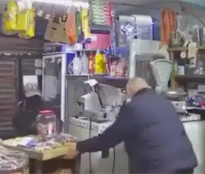 Violento asalto en Pachuca: Don Demetrio fue apu&ntilde;alado al intentar defender su tienda