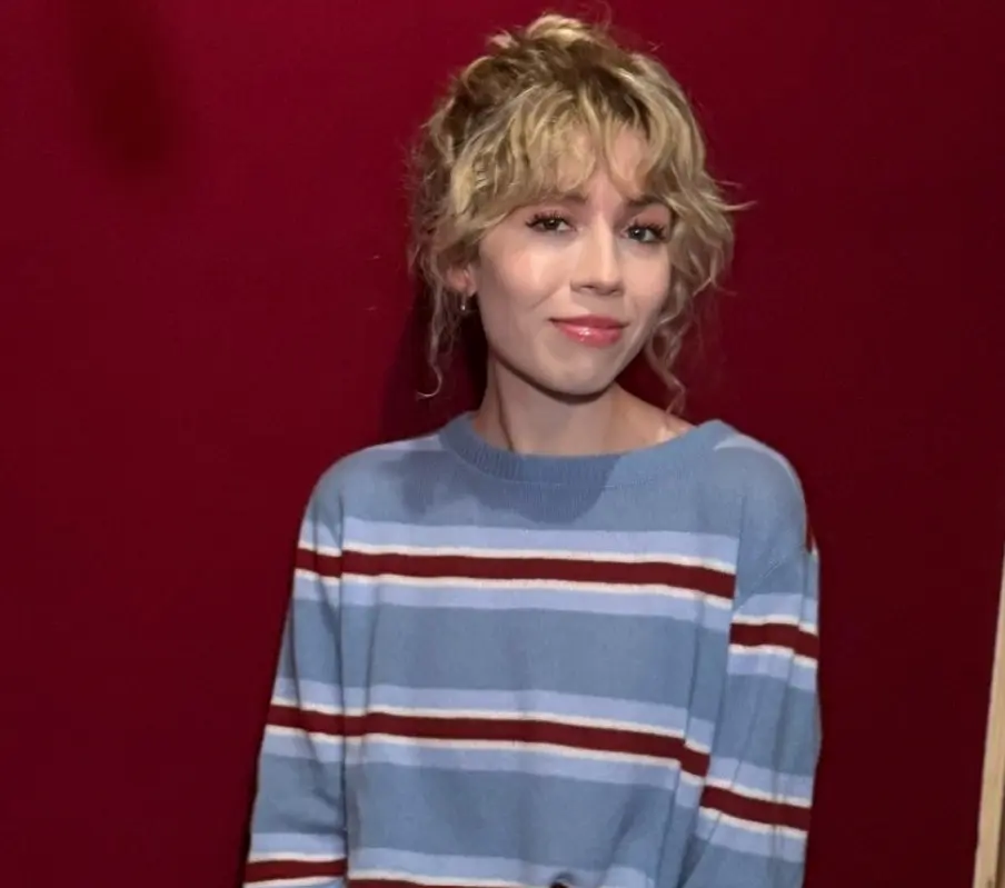 A pesar de contar con millones de seguidores en redes sociales, mantiene un perfil bajo, publica contenido de forma espor&aacute;dica y prioriza su vida privada sobre la exposici&oacute;n medi&aacute;tica.<br>