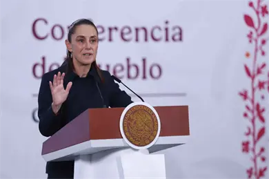 Sheinbaum logra acuerdo para bajar el precio del di&eacute;sel en todo M&eacute;xico