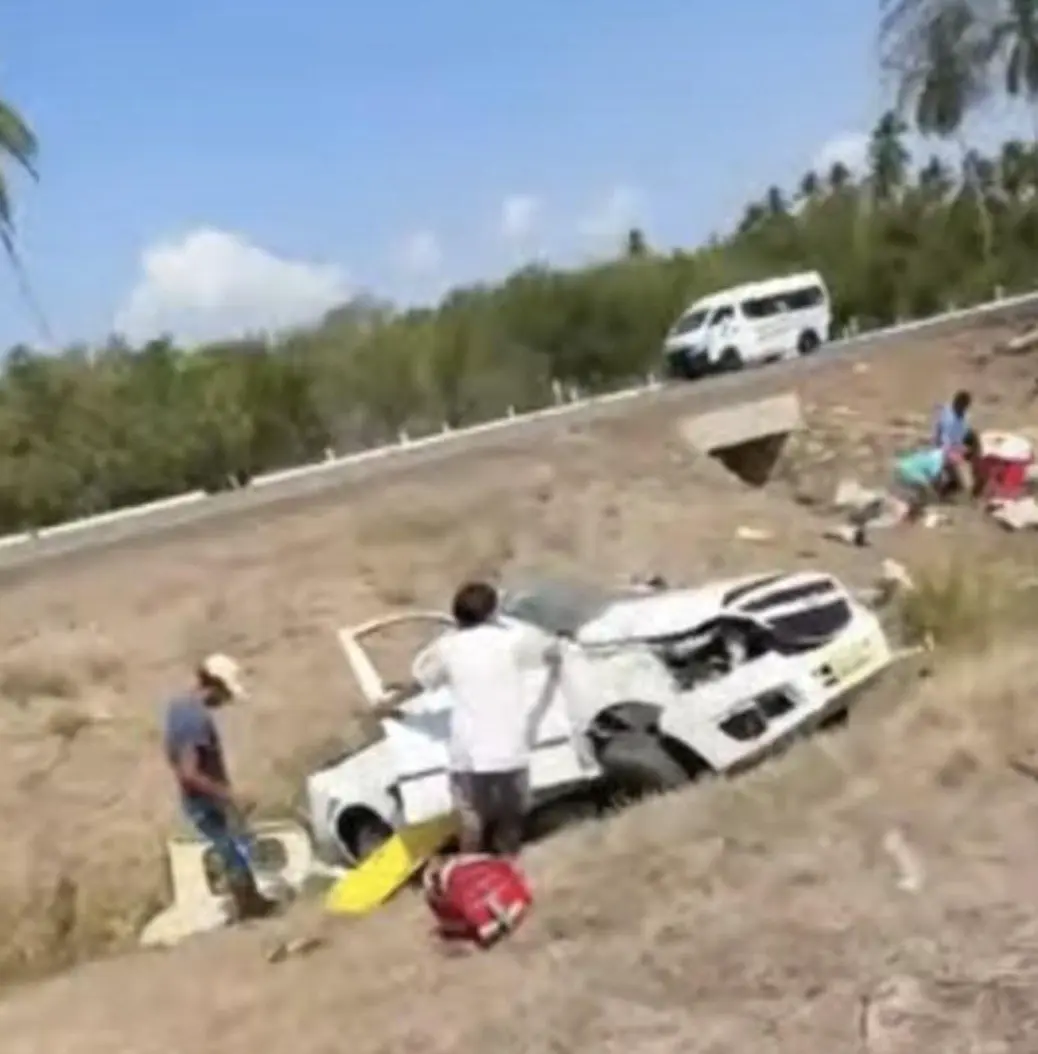 La unidad siniestrada tiene placas de circulación del Estado de México. Captura de pantalla