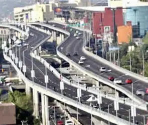 Muere uno de los ladrones que huy&oacute; en moto en sentido contrario en el Perif&eacute;rico