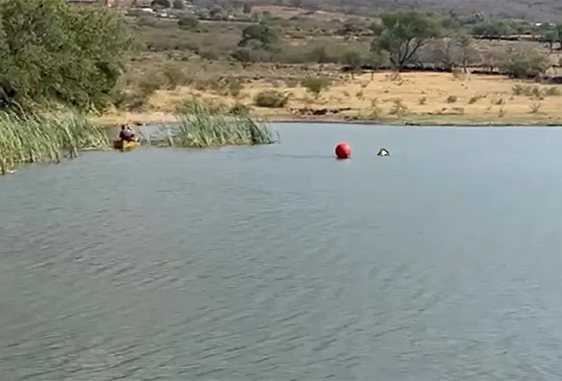 Mueren ahogados dos hombres en presa de Zapotlanejo; nadaban y ya no salieron