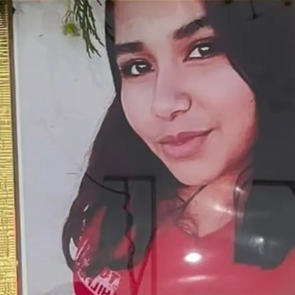 Leyla Monserrat fue asesinada por sus "amigas": la citaron, la grabaron y recibieron sentencia mínima Leyla Monserrat fue asesinada por sus "amigas": la citaron, la grabaron y recibieron sentencia mínima