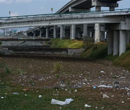 ONU advierte "crisis tóxica" en México: acusan que EE.UU. lo usa como "vertedero" de residuos ONU advierte "crisis tóxica" en México: acusan que EE.UU. lo usa como "vertedero" de residuos