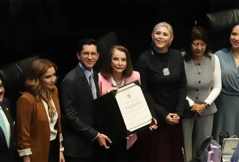 El Senado ratific&oacute; a Roberto Velasco como canciller con 81 votos a favor y 30 en contra.