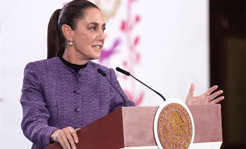 Rescate en El Rosario: Sheinbaum reconoce labor del Ejército tras salvar a minero atrapado por 13 días Rescate en El Rosario: Sheinbaum reconoce labor del Ejército tras salvar a minero atrapado por 13 días