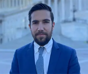 De vender corbatas en Los Pinos a empresario: as&iacute; empez&oacute; el negocio del hijo de Felipe Calder&oacute;n