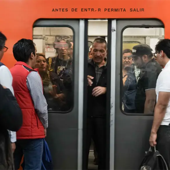 Del lunes caótico al acuerdo contrarreloj: qué pasará con las 12 líneas del Metro este martes Del lunes caótico al acuerdo contrarreloj: qué pasará con las 12 líneas del Metro este martes