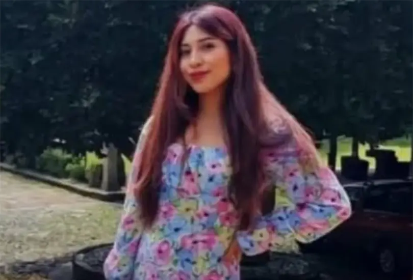 Doce días antes de su muerte, le contó a sus papás que su esposo solía golpearla usando una almohada para que no le quedaran marcas. Doce días antes de su muerte, le contó a sus papás que su esposo solía golpearla usando una almohada para que no le quedaran marcas.