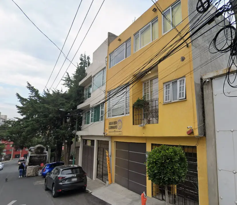 Fachada de la iglesia Google.