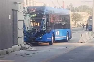 Se durmió el chofer: testigos narran cómo ocurrió el accidente de Trolebús que dejó 20 heridos en Chalco Se durmió el chofer: testigos narran cómo ocurrió el accidente de Trolebús que dejó 20 heridos en Chalco