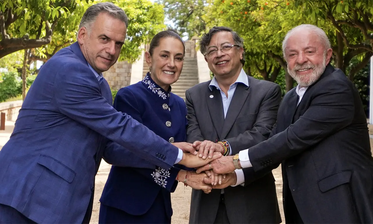  Sheinbaum publica foto con Lula, Petro y Orsi en Barcelona; desata revuelo político 