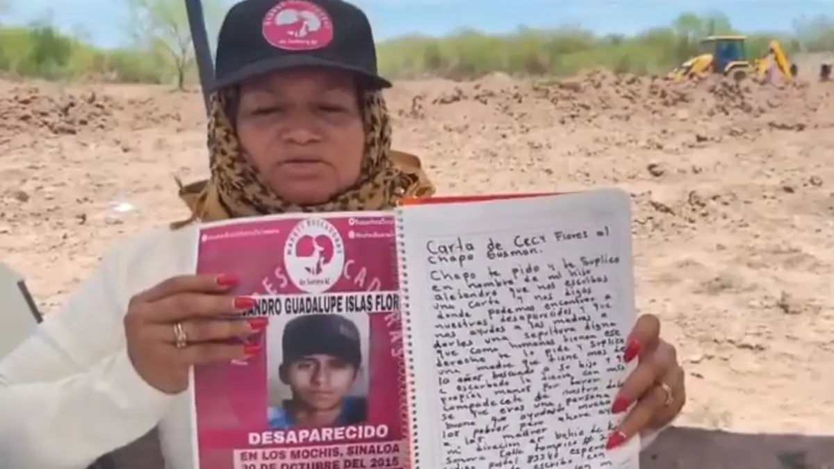  Ceci Flores pidió ayuda a “El Chapo” para localizar a su hijo Alejandro, desaparecido en 2015 presuntamente por integrantes del Cártel de Sinaloa. 