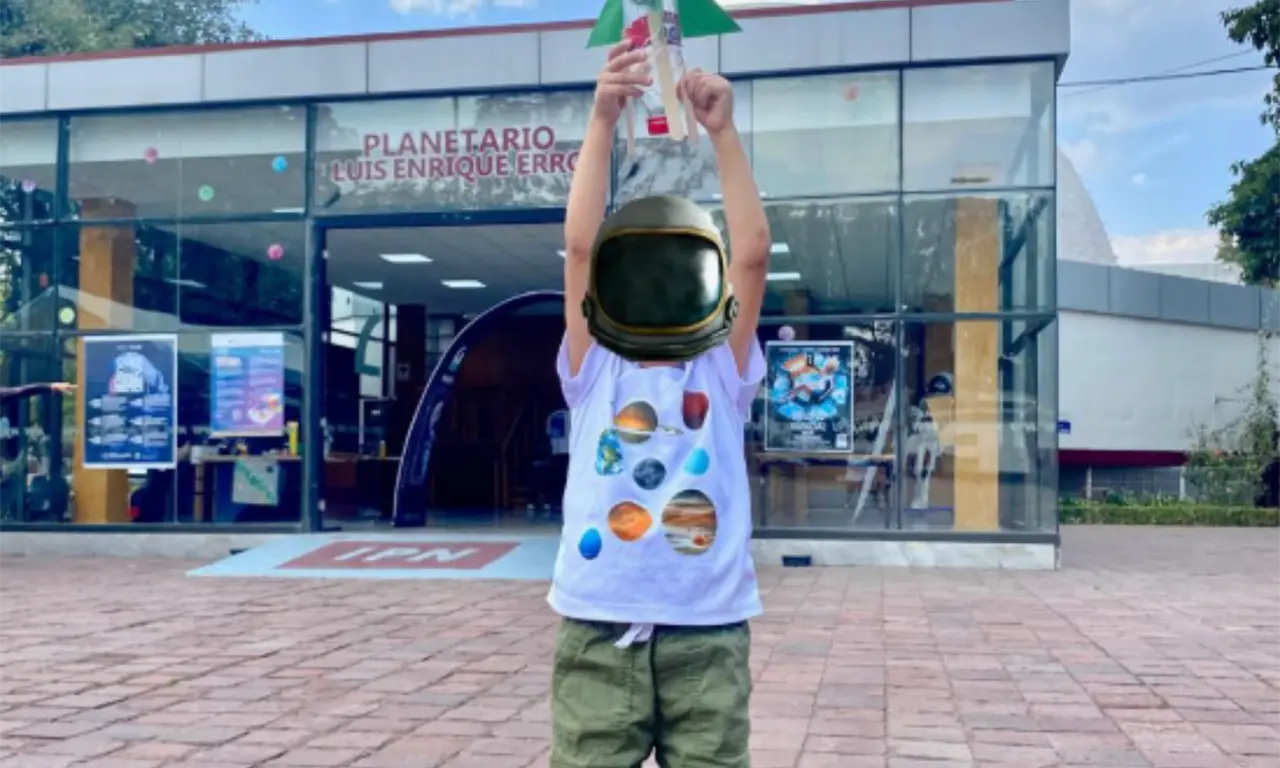  El Festival de las Infancias se integra a la cartelera cultural nocturna que cada mes abre espacios para recorrer museos en horarios extendidos. 